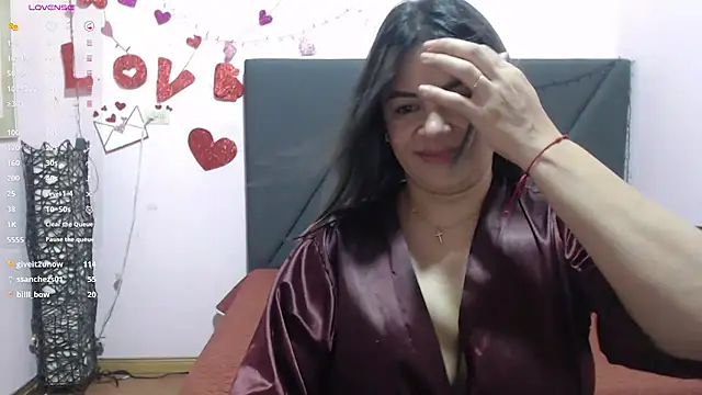 Chat +18 de pamela_echeverria ao vivo