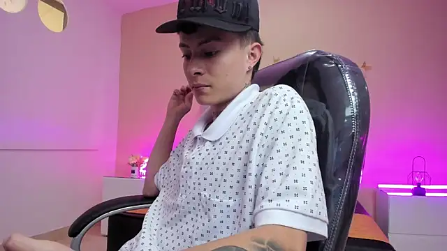 Nascary_Fox Live XXX-chat