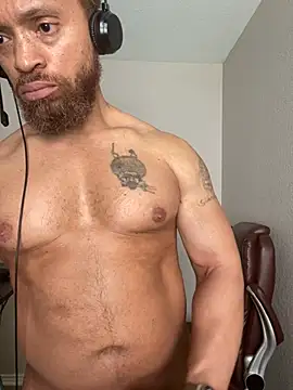 Fathero1time's Webcam Show