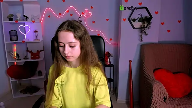 rebecca_smile Adlı Modelin Canlı XXX Sohbeti