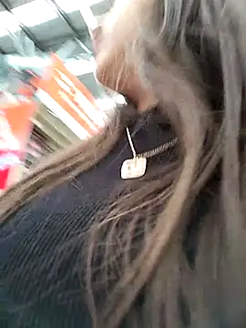 MaskedLatinaX Chat XXX in diretta