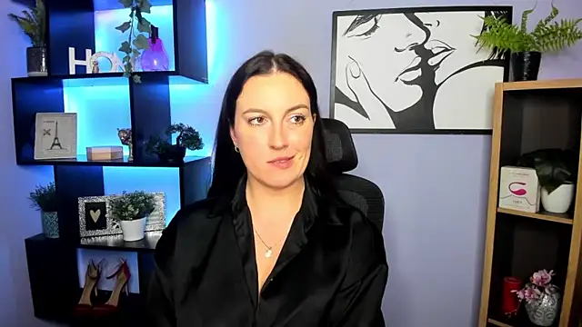 FUN_AMI Adlı Modelin Canlı XXX Sohbeti