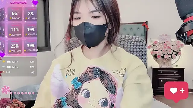 Caryln-Bun Adlı Modelin Canlı XXX Sohbeti