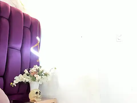 mirandaduboiss Adlı Modelin Canlı XXX Sohbeti