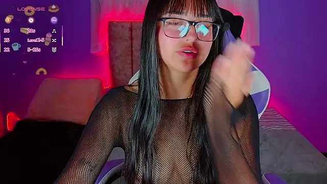 Czat XXX na żywo – 1_Scarllet_