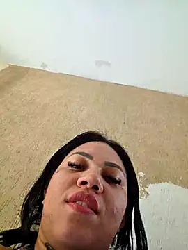 Chat +18 de millacavalona09 ao vivo