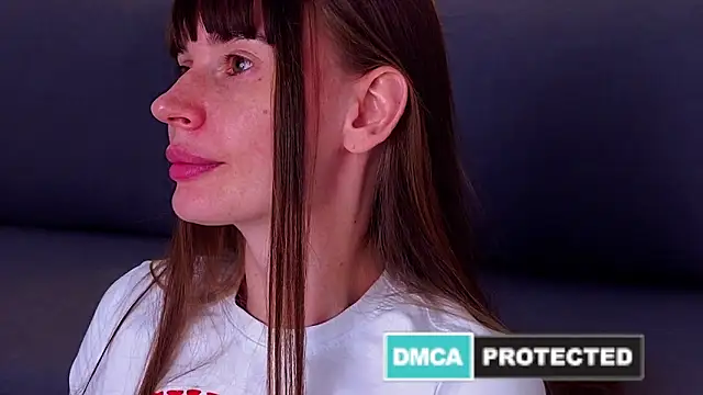 n0valy – Live XXX-chat