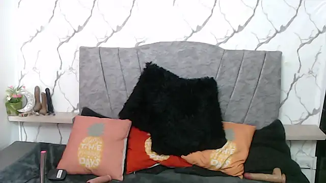 Chat XXX ao vivo de VIOLETTA-HOT