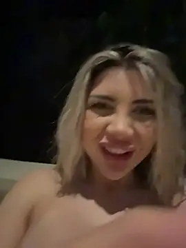 Monique_Celeste's Webcam Show