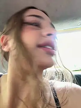 BabyKathy: απευθείας συνομιλία ΧΧΧ