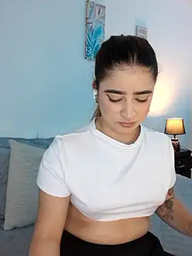 Chat +18 de martina_connor1 ao vivo