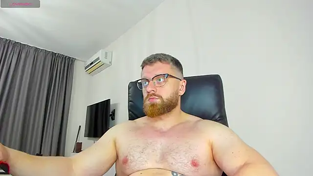 Findom_guy live XXX chat