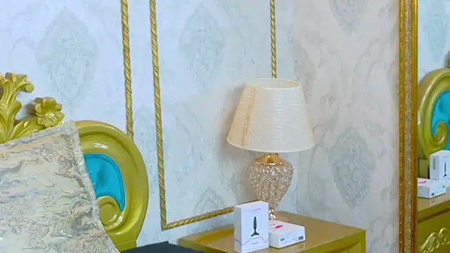 LucyLeah Live XXX-Chat