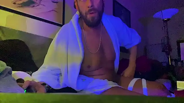 XXX chat uživo modela Guyst049