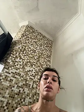 Nikatsu's Live XXX Chat