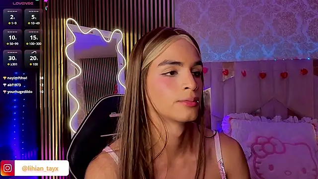 Chat +18 de LIHIAN_TAY ao vivo