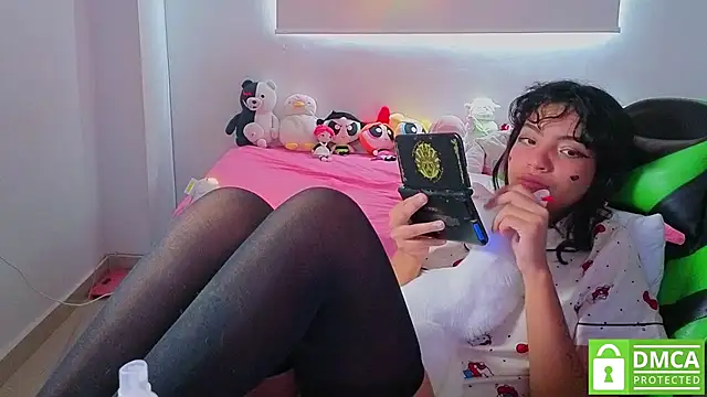 Lovelyamyy's Live XXX Chat