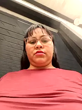 Dirty-Momm-Divorced-Hot Live XXX-Chat