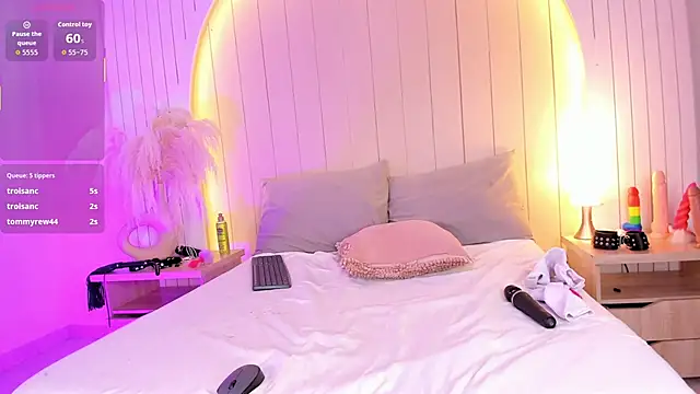 Chat +18 de ALICESANDOVAL ao vivo