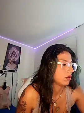 SamathaMayのライブXXXチャット