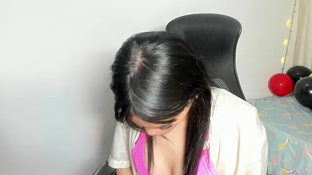 kendall_hernandez live XXX chat