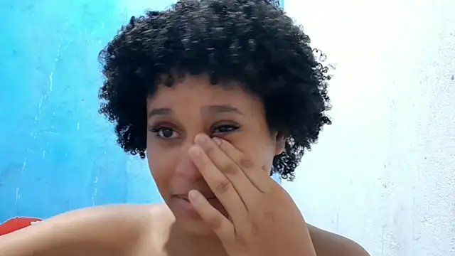 MadelynStamant Adlı Modelin Canlı XXX Sohbeti