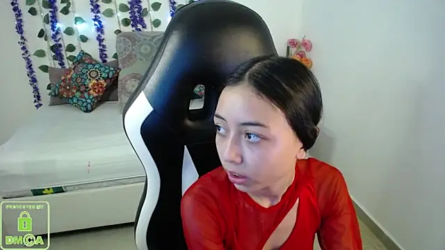 NathaliaSweet_11 Adlı Modelin Canlı XXX Sohbeti