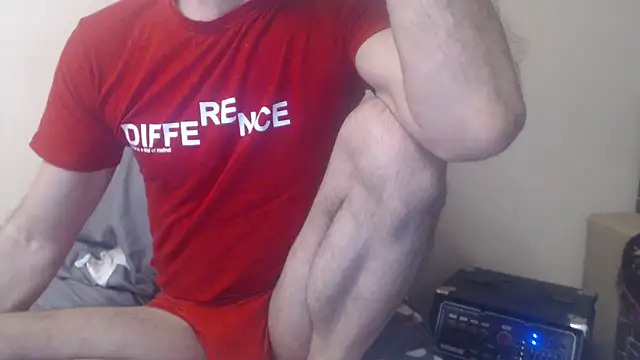 Pokazy przed kamerką – yvesstorm1