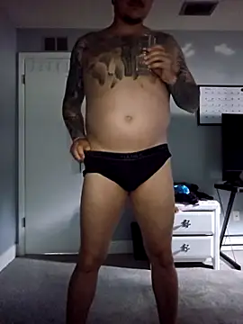 MrBiggBallz: διαδικτυακό σόου στην κάμερα