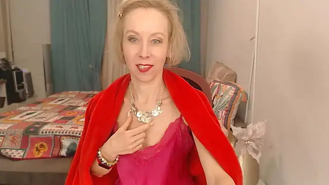 LuxuryNika Adlı Modelin Canlı XXX Sohbeti