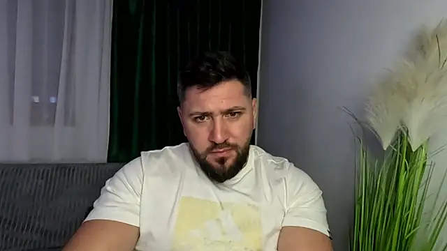 Gold_Alpha_Boyのウェブカメラショー