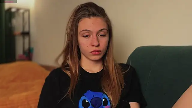 LovelyKatea – Live XXX-chat