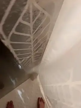 kirikou0644 Show in webcam