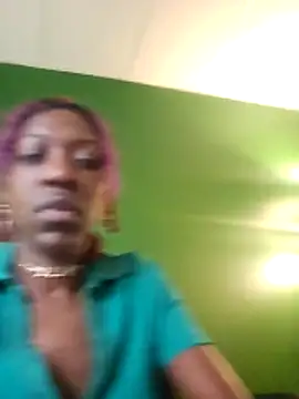 oliviaprettypussy live XXX chat