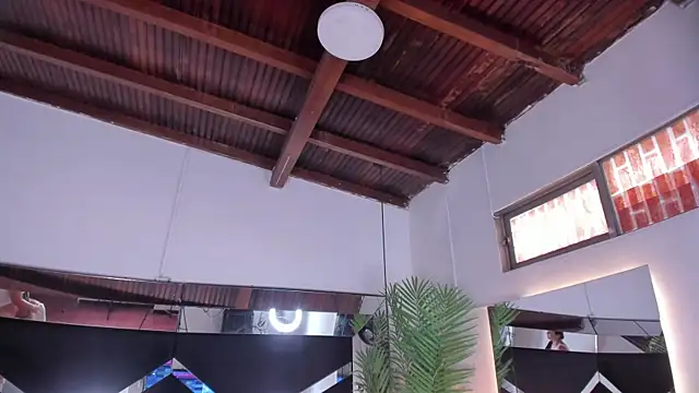 emily-fox Chat XXX live