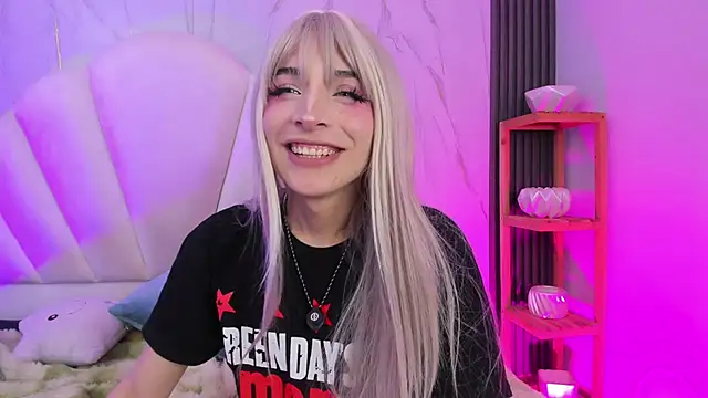 AliiceWonderland_ Show Webcam