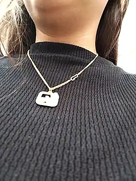 MaskedLatinaX 라이브 XXX 채팅