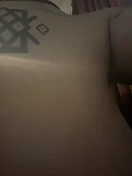 nickytheehawtie's Live XXX Chat