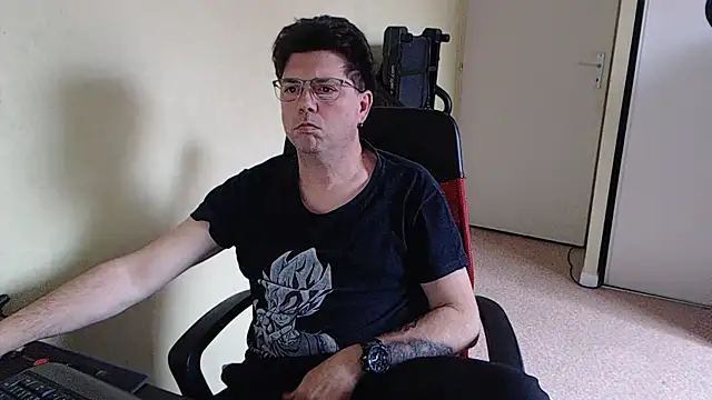 Pokazy przed kamerką – blueandwhite1