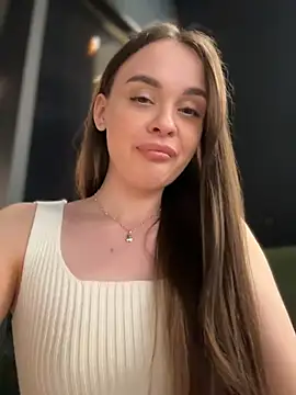 Chat +18 de KristiRich ao vivo