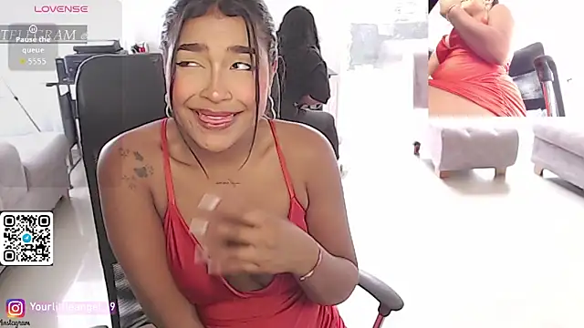 Mariangel_11 Adlı Modelin Canlı XXX Sohbeti