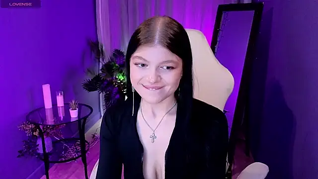 Softeach live XXX chat