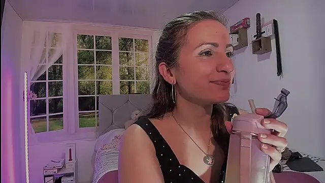 vanessabrown_n Live XXX chat