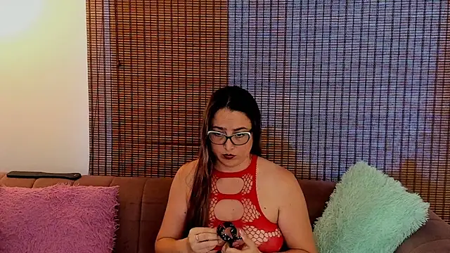 دردشة ariana_cross الجنسية المباشرة