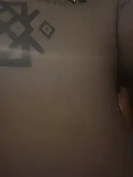 nickytheehawtie Adlı Modelin Canlı XXX Sohbeti