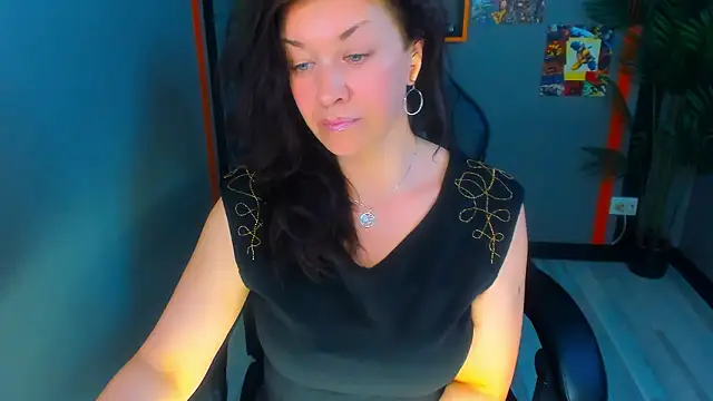 AnaMills élő XXX-chatje