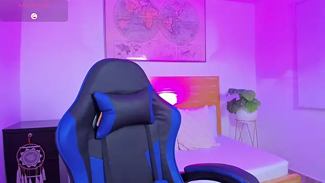 kitty_sweeety_'s Live XXX Chat