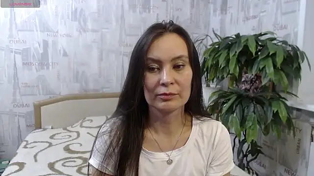 GinaQSoul Chat XXX in diretta