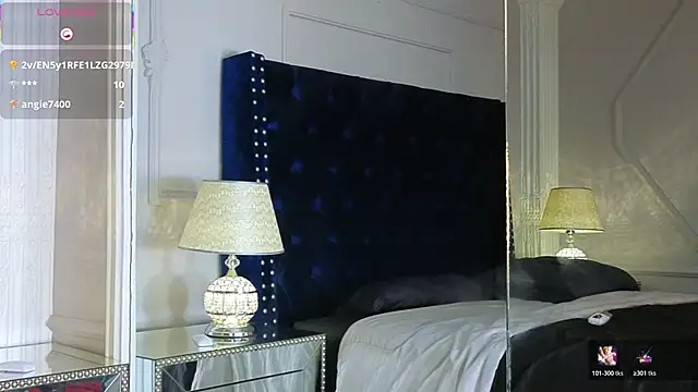 Živý XXX chat CharlesBrown_