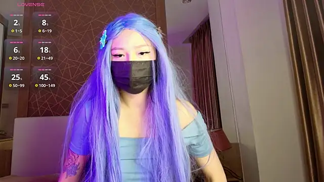 akioramy's Live XXX Chat